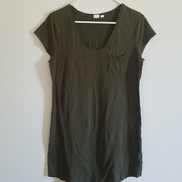 GAP Dresses & Skirts - Green GAP tshirt dress